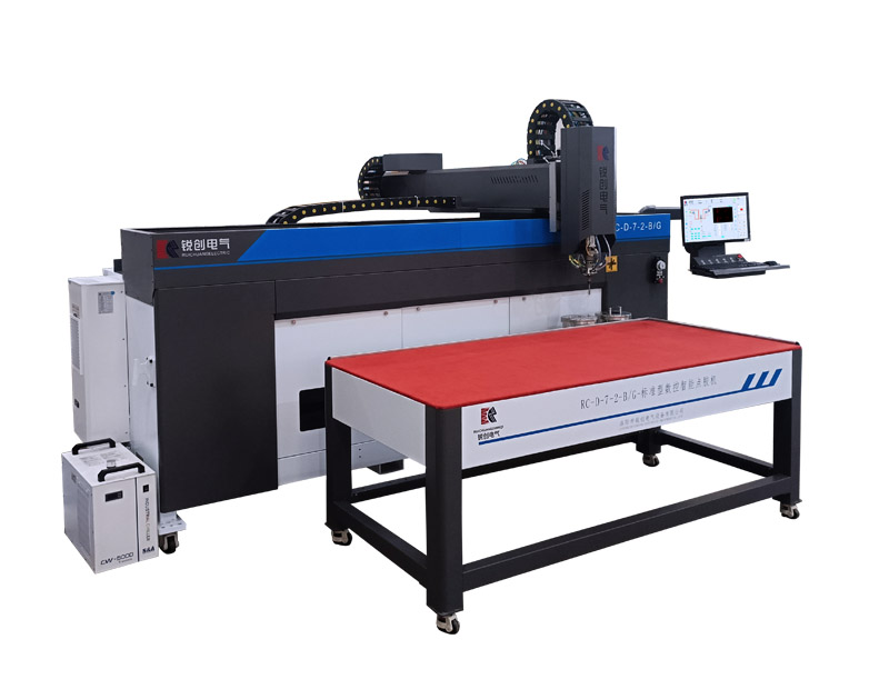 恒溫常量數(shù)控發(fā)泡密封涂膠機